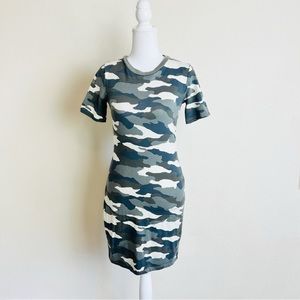 H&M Green & White Camouflage Short Sleeve T-Shirt Fit Bodycon Mini Dress